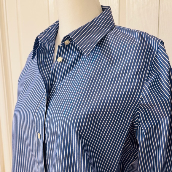 CHAPS Blue White Striped Long Sleeve Button Pinstripes Blouse Sz Medium - Picture 2 of 13